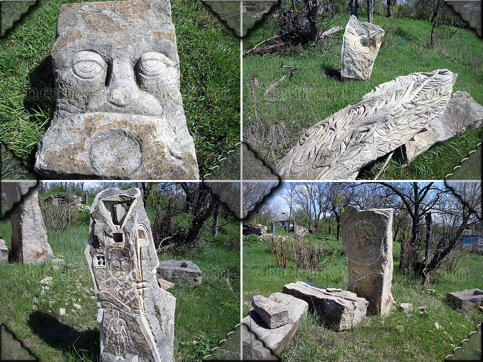 кам'яні скульптури в с.Букатинка Чернівецького району