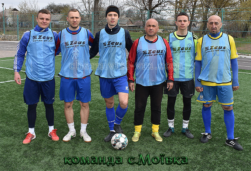 футбольна команда села Моївка, Бабчинецька ТГ